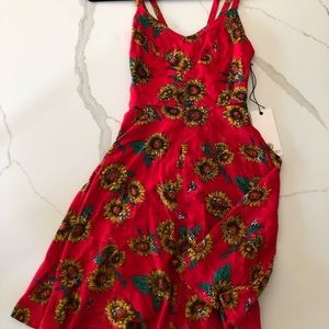 NWT 🌻 Element Sundress